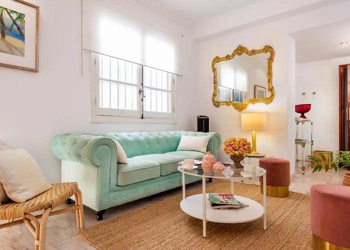 Unico Alcazar Apartment